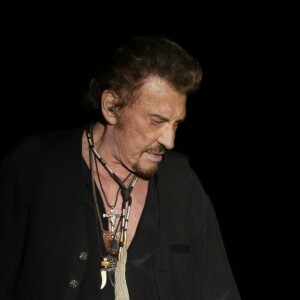 Exclusif - Johnny Hallyday en concert au Vélodrome à Arcachon, où 8500 personnes sont venues l'acclamer. Le 19 juillet 2016 © Patrick Bernard-Thibaud Moritz / Bestimage