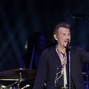 Exclusif - Johnny Hallyday en concert au Vélodrome à Arcachon, où 8500 personnes sont venues l'acclamer. Le 19 juillet 2016 © Patrick Bernard-Thibaud Moritz / Bestimage