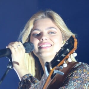 Louane Emera en concert au festival Solidays à l'hippodrome de Longchamp. Paris, le 26 juin 2016. © Lise Tuillier/Bestimage