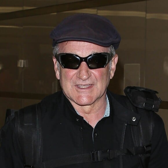 Robin Williams à l'aéroport de Los Angeles, le 11 avril 2013.