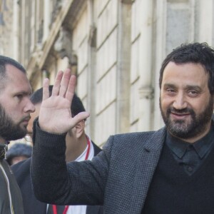 Cyril Hanouna arrive à Europe1 à Paris le 14 avril 2016.