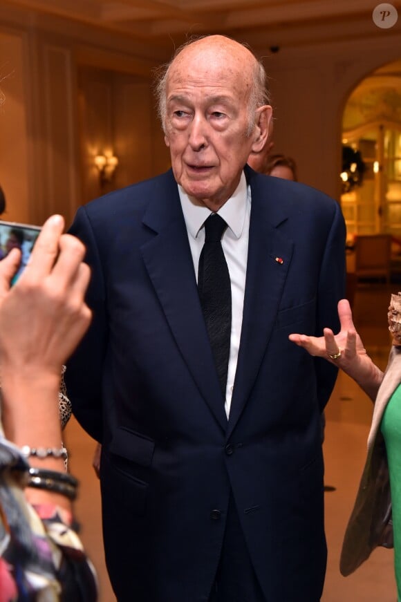 Valéry Giscard d'Estaing, ancien Président de la République Française (1974-1981), est à l'hôtel Hermitage à Monaco le 30 septembre 2015
