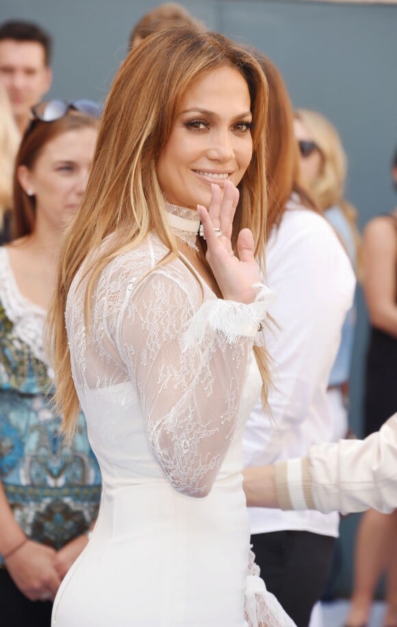 Jennifer Lopez à l'avant-première de "Ice Age: Collision Course" à Los Angeles, le 16 juillet 2016.