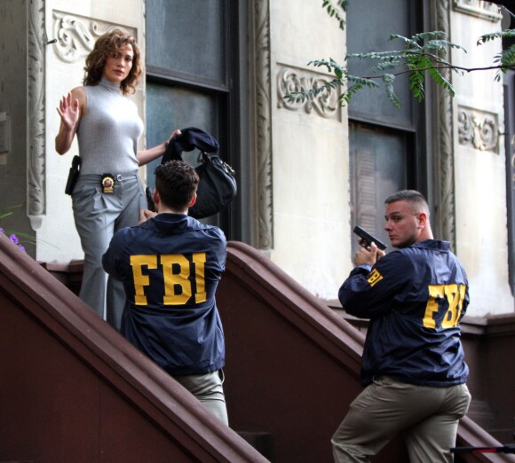 Jennifer Lopez sur le tournage de la série "Shades Of Blue" à New York. Le 1er juillet 2016.