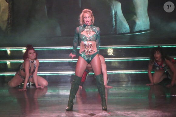 Britney Spears en concert au Planet Hollywood casino de Las Vegas le 24 février 2016.