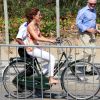 La princesse Marie à vélo à Ipanema. La famille royale de Danemark, sous la houlette du prince Frederik, inaugurait le 2 août 2016 le pavillon danois Heart of Danemark sur la plage d'Ipanema, à Rio de Janeiro, installé dans le cadre des Jeux olympiques.