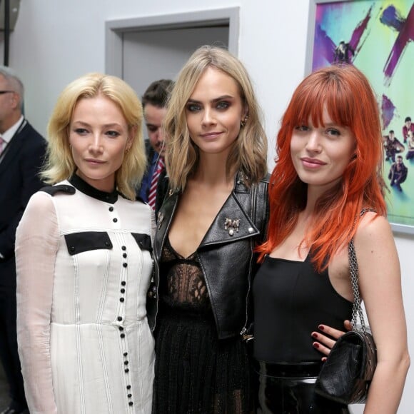 Clara Paget, Cara Delevingne et Georgia May Jagger à l'avant-première de Suicide Squad à Londres, le 3 août 2016.