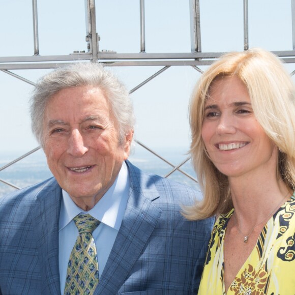 Tony Bennett et sa femme Susan Crow - Tony Bennett illumine l'Empire State Building pour son anniversaire en présence de Lady Gaga à New York, le 3 aout 2016 © Bryan Smith via Bestimage