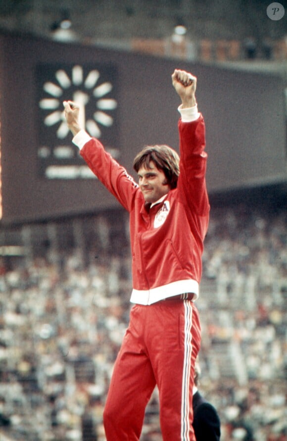 Bruce Jenner aux Jeux Olympiques de Montréal. Juillet 1976.