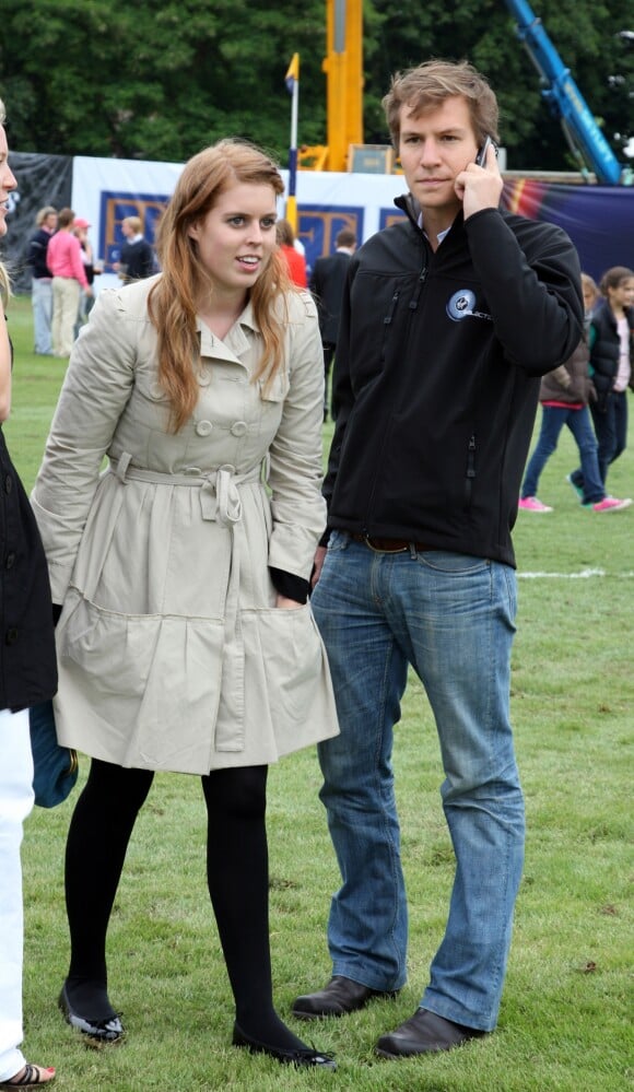 5th June 2009: Princess Beatrice and boyfriend Dave Clark pictured at the Polo in the Park at the Final day at Hurlingham Club, London. Credit: Justin Goff/GoffPhotos.com Ref: KGC-03  PRINCESSE BEATRICE06/06/2009 - LONDRES