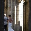 Minttu Virtanen, au bras de son père et dans sa robe Armani, arrive à l'abbaye San Galgano pour son mariage avec Kimi Räikkönen, le 7 août 2016 dans la province de Sienne, en Toscane. Photo by Claudio Giovannini/Ansa/ABACAPRESS.COM