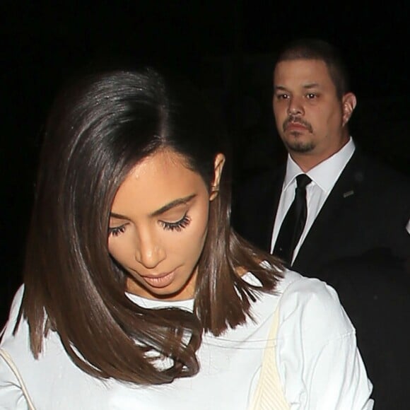 Kim Kardashian - La famille Kardashian sort dîner au club Nice Guy à West Hollywood le 31 juillet 2016