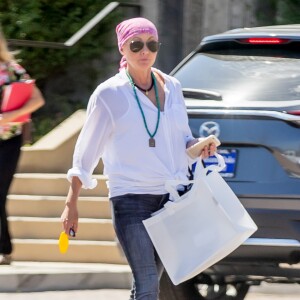 Exclusif - Shannen Doherty et sa mère Rosa sont allées faire du shopping à Malibu, le 26 juillet 2016.