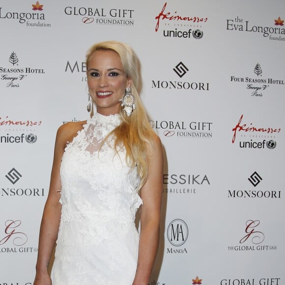 Elodie Gossuin-Lacherie lors du dîner du Global Gift Gala au profit de L'Unicef France Frimousses de Créateurs, au Four Seasons Hôtel George V à Paris, le 25 mai 2015