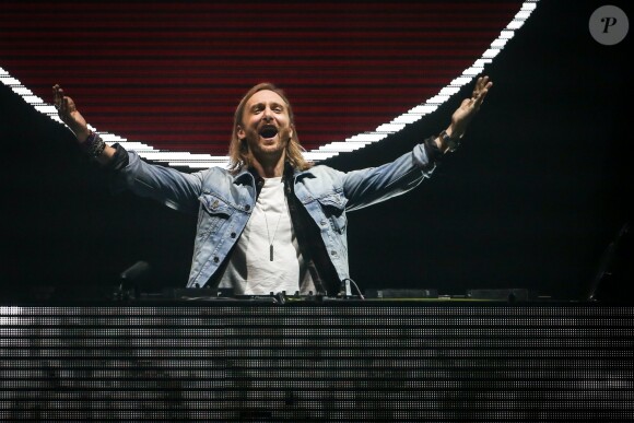 Exclusif - David Guetta - Le Grand Show de David Guetta dans la fan-zone à la veille du 1er match de l'EURO 2016 sur le Champ-de-Mars, au pied de la Tour Eiffel à Paris le 9 juin 2016.