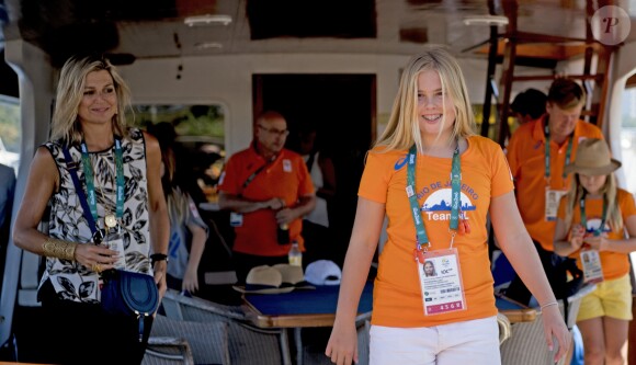 La reine Maxima des Pays-Bas et sa fille la princesse Amalia sur le yacht Tamarind lors des Jeux Olympiques (JO) de Rio 2016 à Rio de Janeiro le 14 août 2016. 14/08/2016 - Rio de Janeiro
