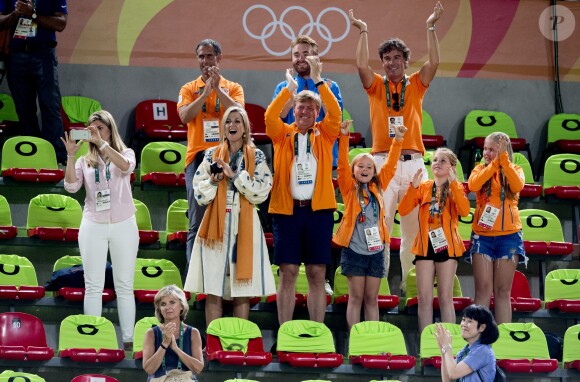 Le roi Willem Alexander, la reine Maxima, et leurs filles les princesses Amalia, Alexia et Ariane - La famille royale des Pays-Bas lors de la finale femmes de gymnastique artistique durant les Jeux Olympiques (JO) 2016 de Rio de Janeiro. Le 15 août 2016 15/08/2016 - Rio de Janeiro