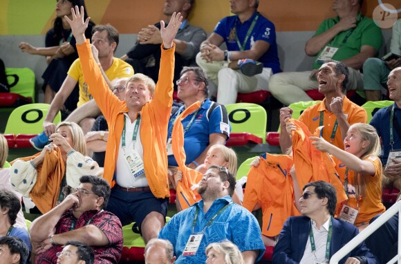 Le roi Willem Alexander, la reine Maxima, et leurs filles les princesses Amalia, Alexia et Ariane - La famille royale des Pays-Bas lors de la finale femmes de gymnastique artistique durant les Jeux Olympiques (JO) 2016 de Rio de Janeiro. Le 15 août 2016 15/08/2016 - Rio de Janeiro