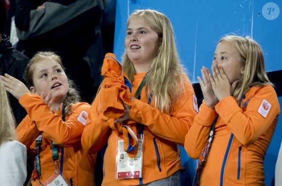 Les princesses Alexia, Amalia et Ariane - La famille royale des Pays-Bas lors des 1/4 de finale femmes de hockey sur gazon durant les Jeux Olympiques (JO) 2016 de Rio de Janeiro. Le 15 août 2016 15/08/2016 - Rio de Janeiro