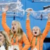 Les princesses Amalia et Ariane, le roi Willem-Alexander - La famille royale des Pays-Bas lors des 1/4 de finale femmes de hockey sur gazon durant les Jeux Olympiques (JO) 2016 de Rio de Janeiro. Le 15 août 2016 15/08/2016 - Rio de Janeiro