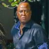Conrad Murray, le médecin jugé responsable de la mort de Michael Jackson en 2009, va déjeuner au restaurant avec sa petite-amie Nicole Alvarez à Miami, le 18 décembre 2014.