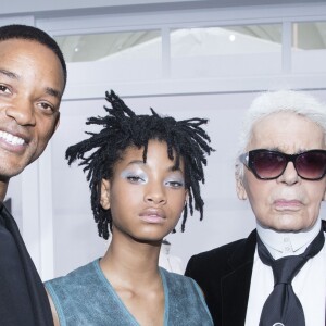 Will Smith, sa fille Willow Smith et Karl Lagerfeld - Backstage - Karl Lagerfeld lors du final du défilé de mode Haute-Couture automne-hiver 2016/2017 "Chanel" au Grand Palais à Paris le 5 juillet 2016. © Olivier Borde / Bestimage