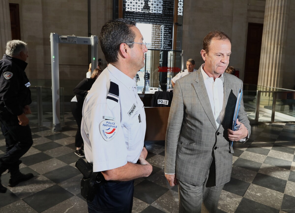 Photo Exclusif Fran ois Marie Banier Compara t Avec Son Compagnon photo-exclusif-fran-ois-marie-banier-compara-t-avec-son-compagnon