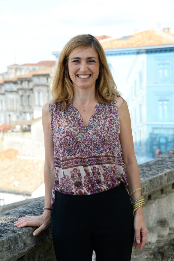 Julie Gayet - Cérémonie de clôture du 9ème Festival du Film Francophone d'Angoulême - Jour 7, le 28 août 2016. © Coadic Guirec/Bestimage