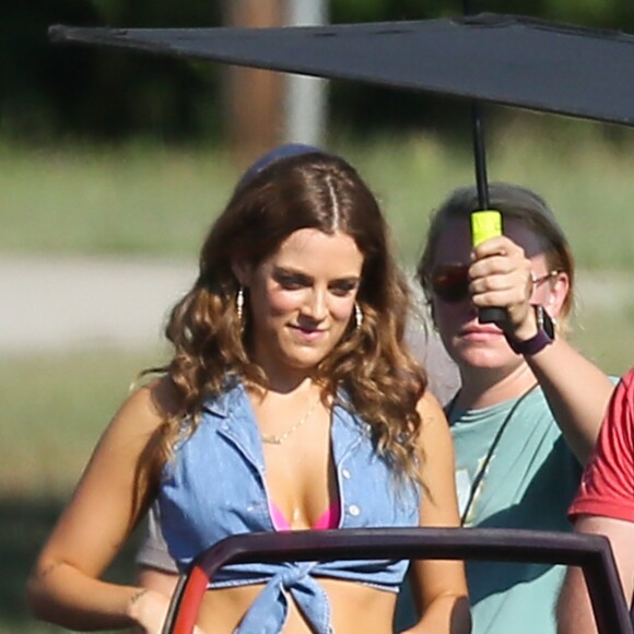 Exclusif - Riley Keough sur le tournage du film "Logan Lucky" à Atlanta, le 29 août 2016