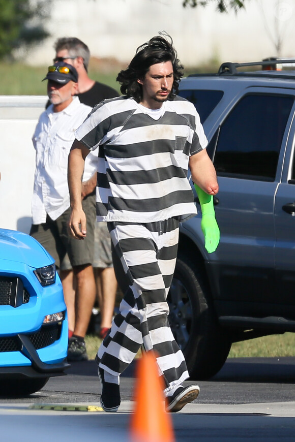 Exclusif - Adam Driver en prisonnier, sur le tournage du film "Logan Lucky" à Atlanta, le 29 août 2016