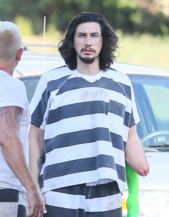 Exclusif - Adam Driver en prisonnier, sur le tournage du film "Logan Lucky" à Atlanta, le 29 août 2016