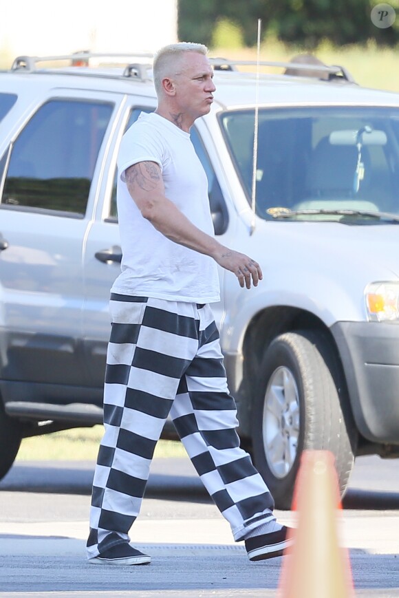 Exclusif - Adam Driver en prisonnier, sur le tournage du film "Logan Lucky" à Atlanta, le 29 août 2016