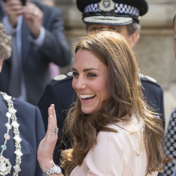 Le prince William et Kate Middleton, duc et duchesse de Cambridge, ont visité la cathédrale de Truro le 1er septembre 2016, première étape de leur visite officielle en Cornouailles.