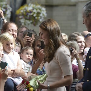 Le prince William et Kate Middleton, duc et duchesse de Cambridge, ont visité la cathédrale de Truro le 1er septembre 2016, première étape de leur visite officielle en Cornouailles.