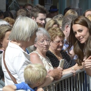 Le prince William et Kate Middleton, duc et duchesse de Cambridge, ont visité la cathédrale de Truro le 1er septembre 2016, première étape de leur visite officielle en Cornouailles.