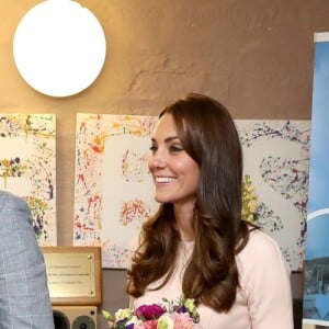 Le prince William et Kate Middleton, duc et duchesse de Cambridge, au foyer de jeunes Zebs à Truro le 1er septembre 2016, lors de leur visite officielle en Cornouailles.