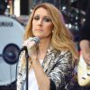 Céline Dion donne un concert lors de sa participation à l'émission "Today" de la chaîne NBC au Rockefeller Plaza à New York, le 22 juillet 2016.