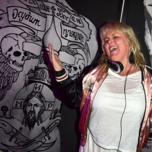 Exclusif - Valérie Damidot aux platines sur la terrasse Sandra & Co lors du 69ème Festival International du Film de Cannes. Le 16 mai 2016 © Giancarlo Gorassini / Bestimage