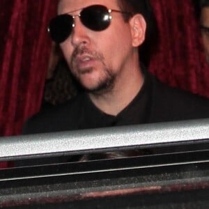 Marilyn Manson arrivant aux fiançailles de Johnny Depp et Amber Heard, organisées très discrètement, à Los Angeles, le 14 mars 2014.
