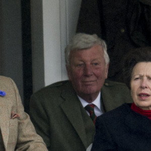 Le prince Charles et la princesse Anne lors des Jeux des Highlands de Braemar, en Ecosse, le 3 septembre 2016.