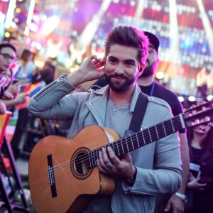 Exclusif - Kendji Girac - Concert "UEFA Euro 2016 Le Grand Show d'Ouverture" dans la fan-zone à la veille du 1er match de l'EURO 2016 sur le Champ-de-Mars, au pied de la Tour Eiffel à Paris le 9 juin 2016. © Cyril Moreau/Bestimage