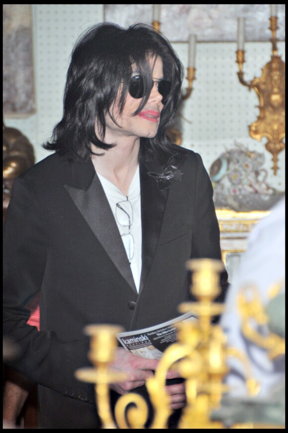 Michael Jackson fait les boutiques sur Melrose Avenue, le 23 octobre 2008
