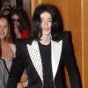 Michael Jackson à la sortie d'un centre de  dermatologie à Beverly Hills, le 20 mai 2009