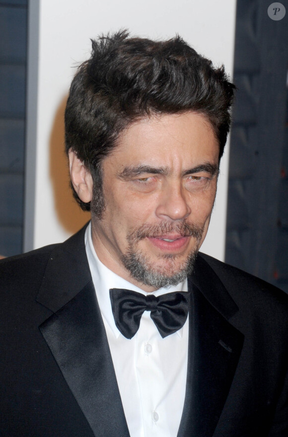 Benicio del Toro - People à la soirée "Vanity Fair Oscar Party" après la 88ème cérémonie des Oscars à Hollywood, le 28 février 2016.