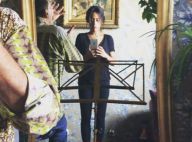 Amel Bent : Une très fine silhouette mais un très large sourire !