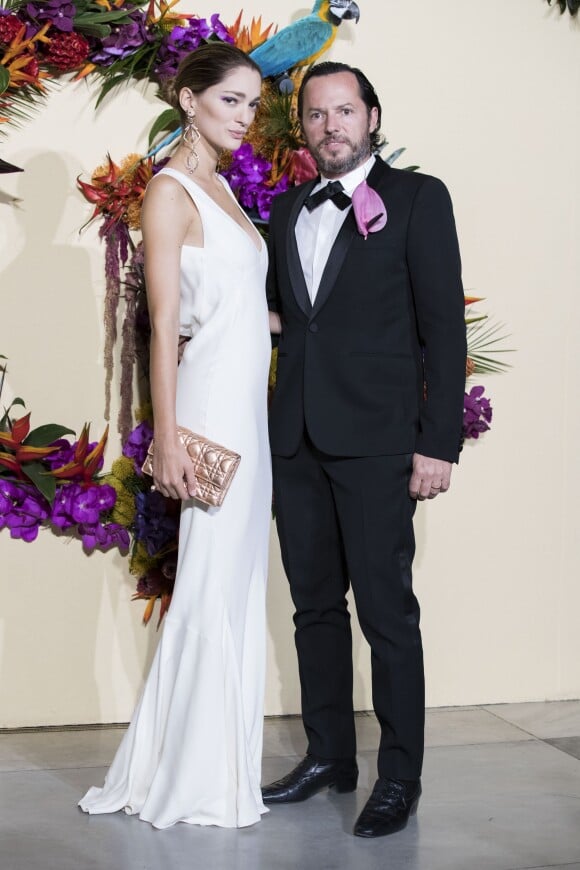 Sofia Sanchez de Betak (Sofia Sanchez Barrenechea) et son mari Alexandre de Betak lors du Gala d'ouverture de l'Opéra National de Paris pour la saison 2016/2017, le 24 septembre 2016