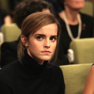Emma Watson participe au lancement de l'initiative HeForShe Impact 10x10x10 pour l'égalité des femmes et des hommes à New York le 20 septembre 2016.