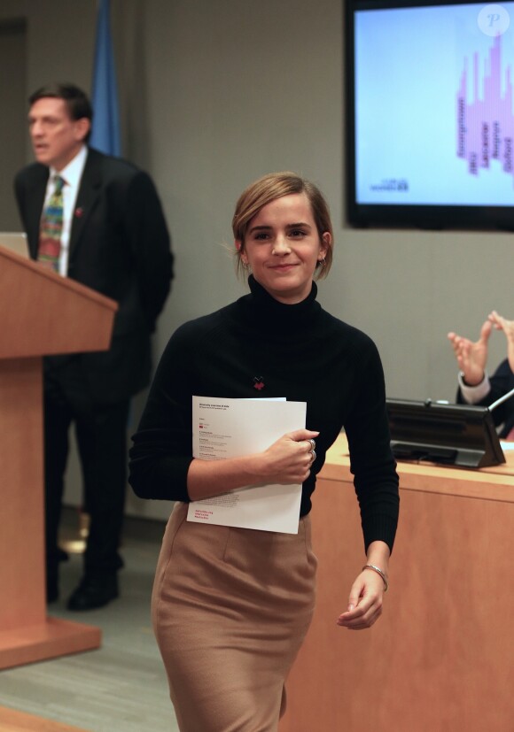 Emma Watson participe au lancement de l'initiative HeForShe Impact 10x10x10 pour l'égalité des femmes et des hommes à New York le 20 septembre 2016.