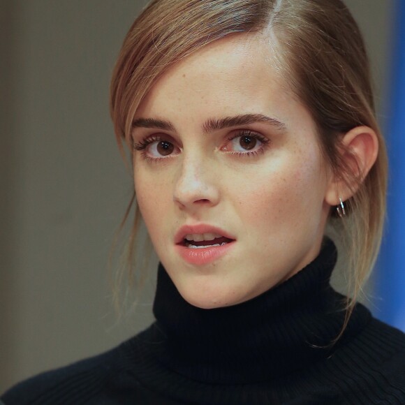 Emma Watson participe au lancement de l'initiative HeForShe Impact 10x10x10 pour l'égalité des femmes et des hommes à New York le 20 septembre 2016.