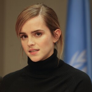 Emma Watson participe au lancement de l'initiative HeForShe Impact 10x10x10 pour l'égalité des femmes et des hommes à New York le 20 septembre 2016.